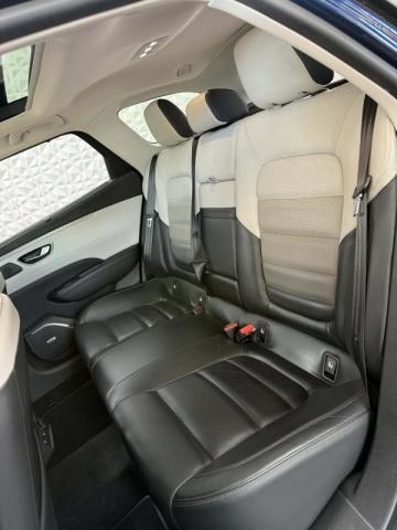 Renault Talisman Estate image 4