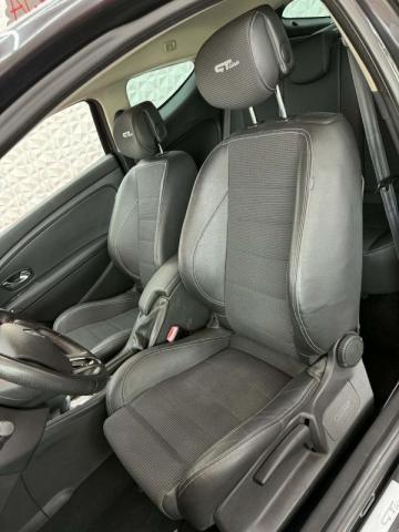 Renault Mégane Coupé image 9