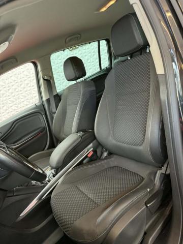 Opel Zafira Tourer image 4