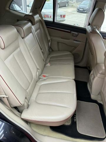 Hyundai Santa Fe image 8