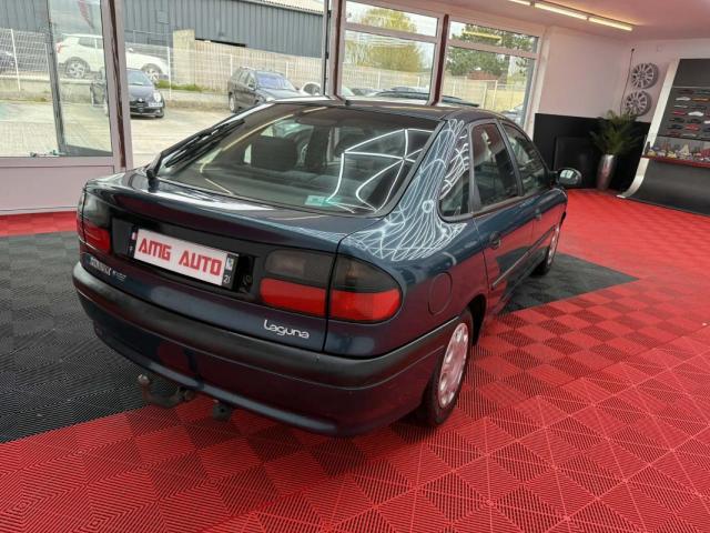 Renault Laguna image 5