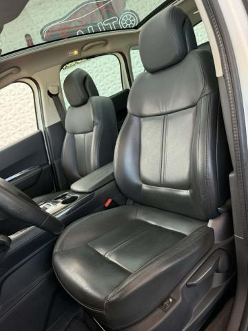 Peugeot 3008 image 1