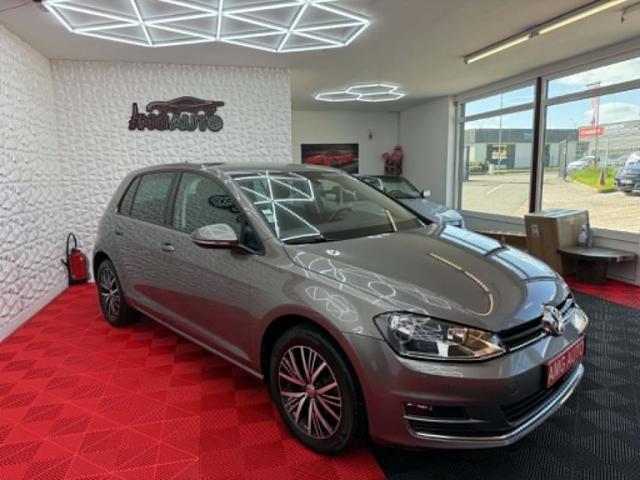 Volkswagen Golf image 5
