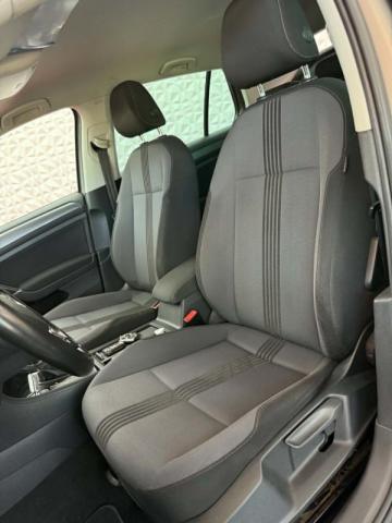 Volkswagen Golf image 4