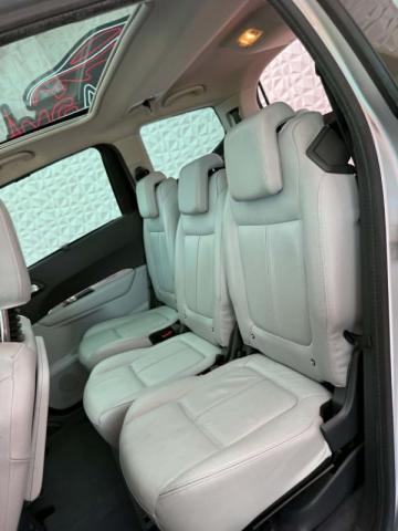 Peugeot 5008 image 4