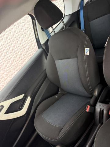 Peugeot 208 image 4
