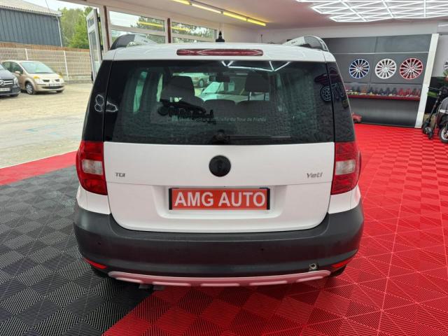 Skoda Yeti image 5
