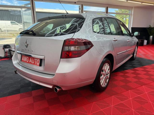 Renault Laguna Estate image 4