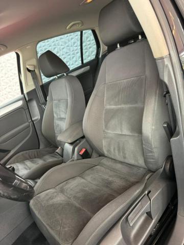 Volkswagen Golf image 5