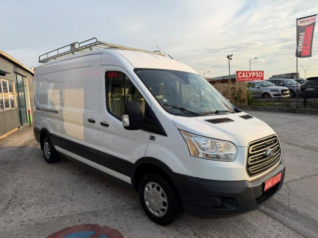 Ford Transit image 2