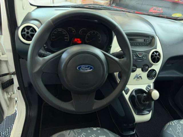 Ford Ka image 5