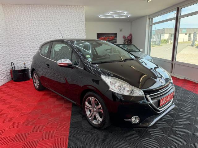 Peugeot 208 image 8