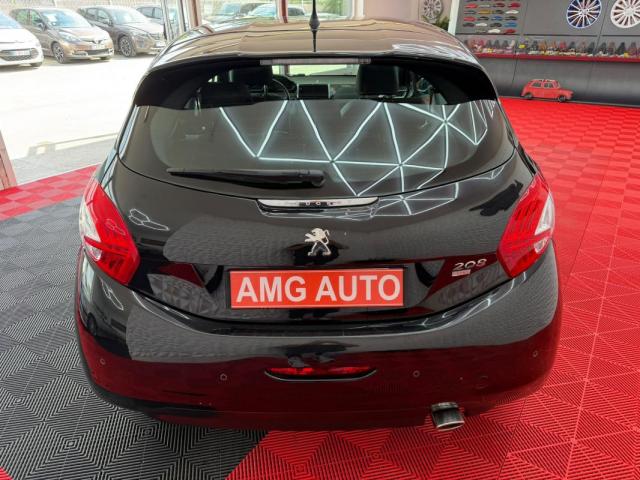 Peugeot 208 image 5