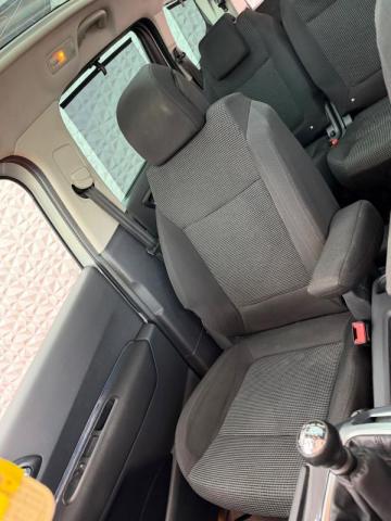 Peugeot 5008 image 7