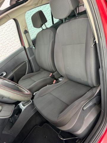 Renault Clio Estate image 5