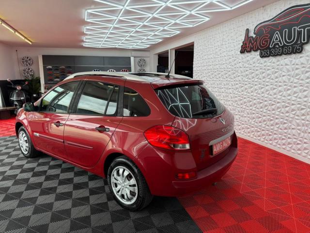 Renault Clio Estate image 7