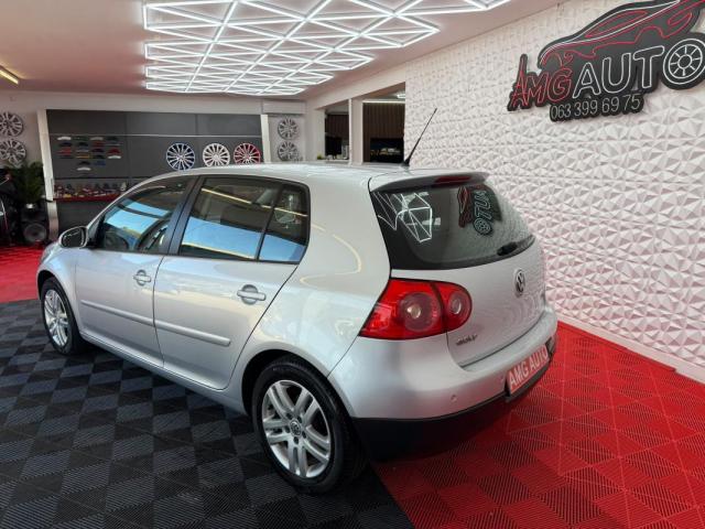 Volkswagen Golf image 4