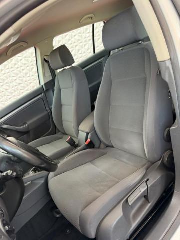 Volkswagen Golf image 3