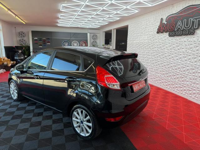 Ford Fiesta image 3