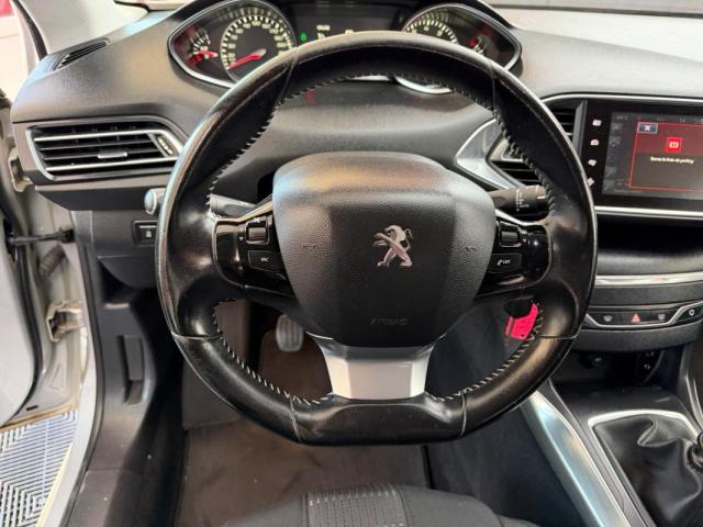 Peugeot 308 Sw image 2