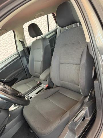 Volkswagen Golf image 7