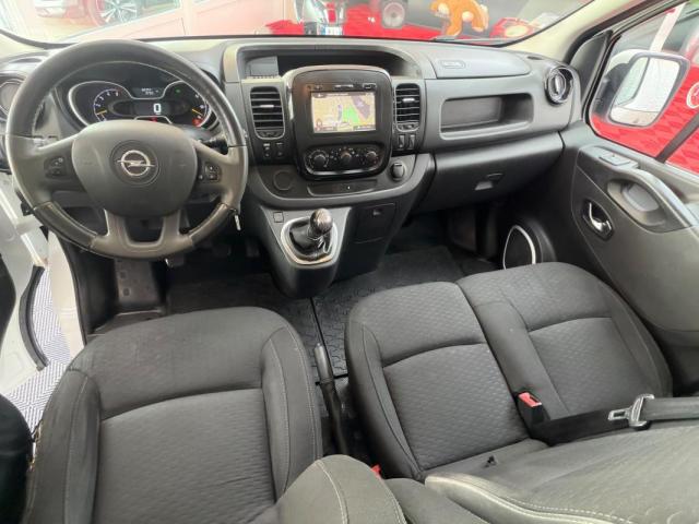 Opel Vivaro image 8