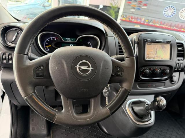 Opel Vivaro image 2