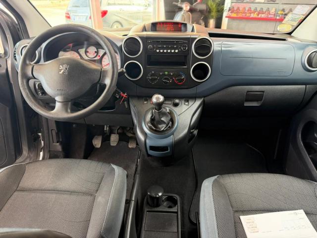 Peugeot Partner Tepee image 8