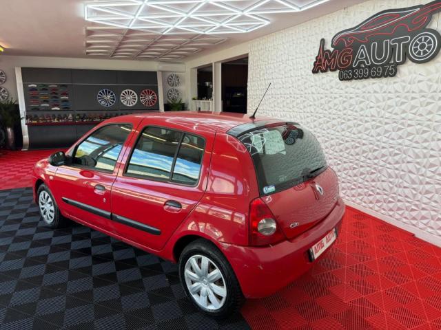 Renault Clio image 1