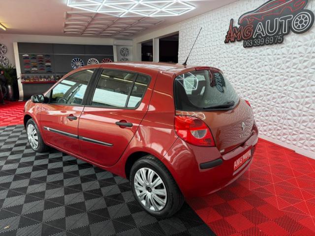 Renault Clio image 7