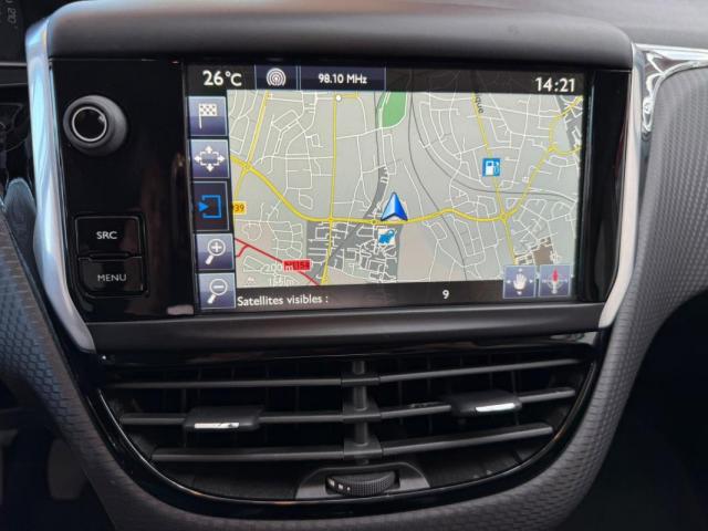 Peugeot 208 image 7