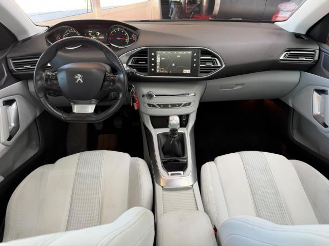 Peugeot 308 image 5