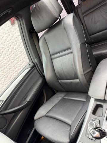 Bmw X5 image 2