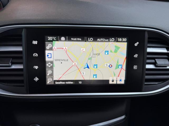 Peugeot 308 image 8