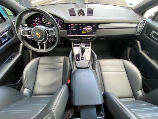 Porsche Cayenne image 1