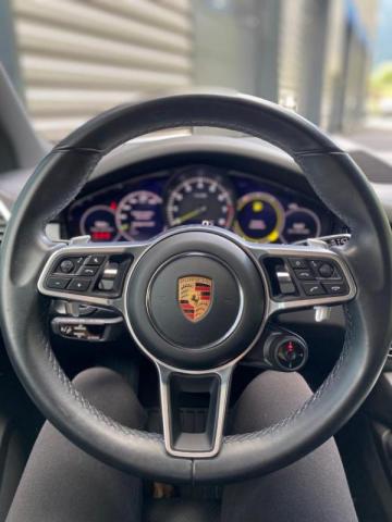Porsche Cayenne image 3