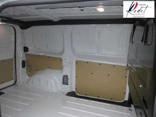 Peugeot Expert image 3