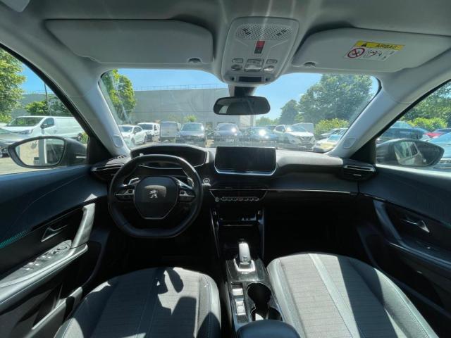 Peugeot 2008 image 4