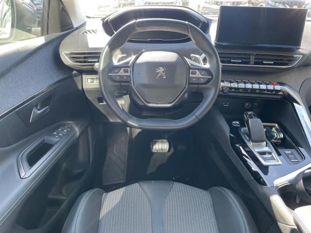 Peugeot 3008 Hybrid4 image 7