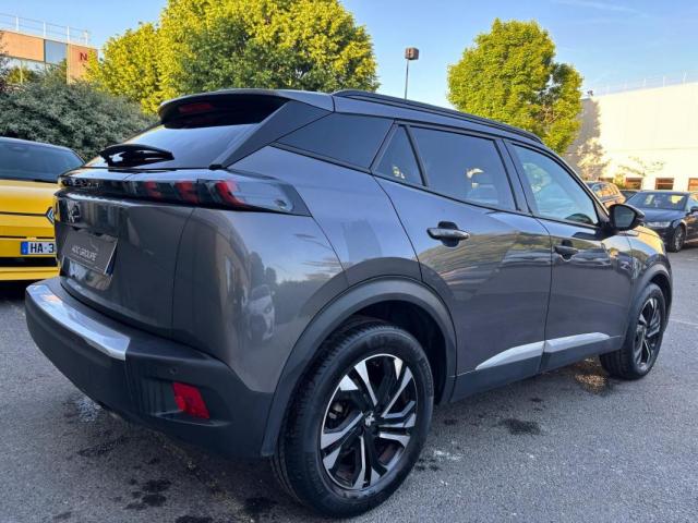 Peugeot 2008 image 6
