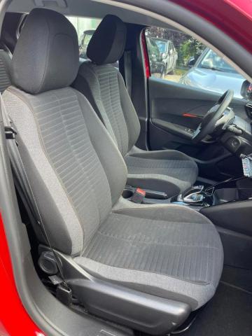 Peugeot 2008 image 4