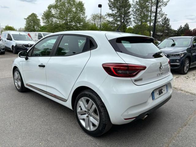 Renault Clio image 8