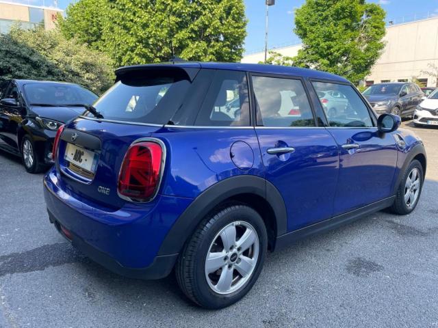 Mini Clubman image 7