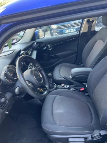 Mini Clubman image 1
