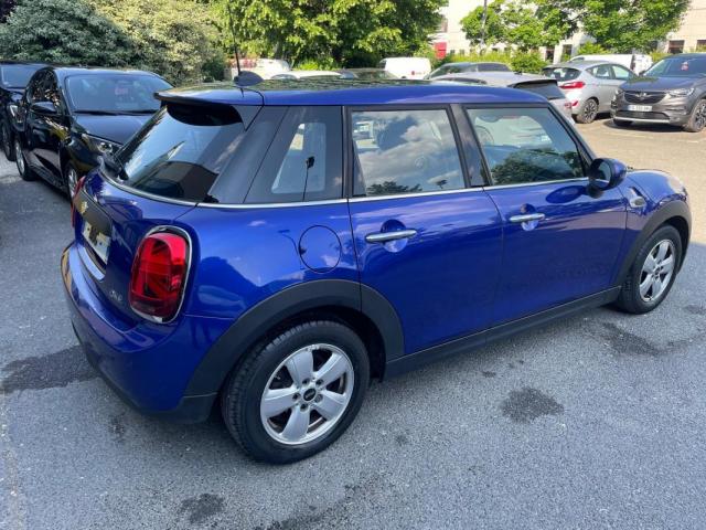 Mini Clubman image 4