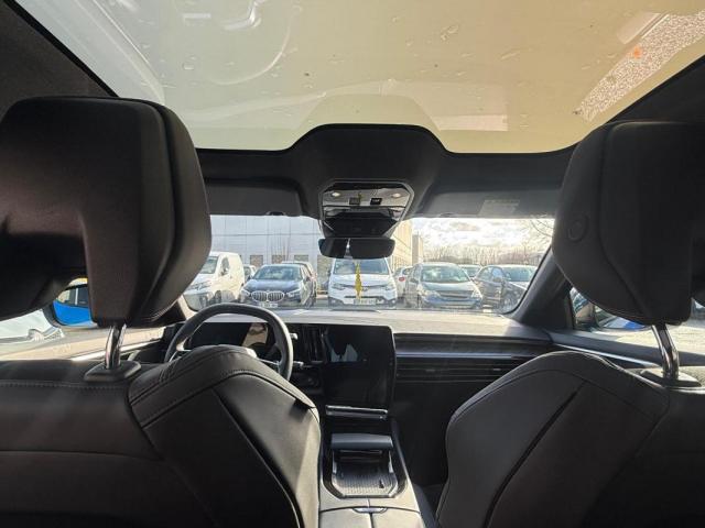 Renault Rafale image 8