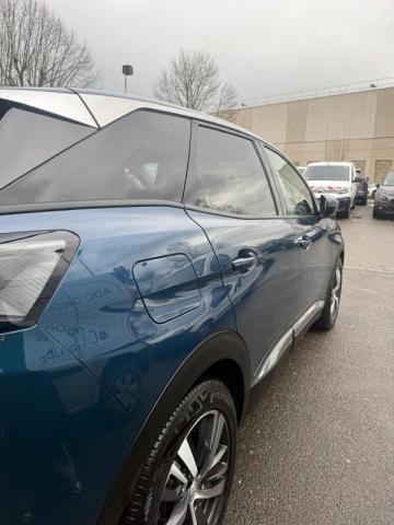 Peugeot 3008 image 3