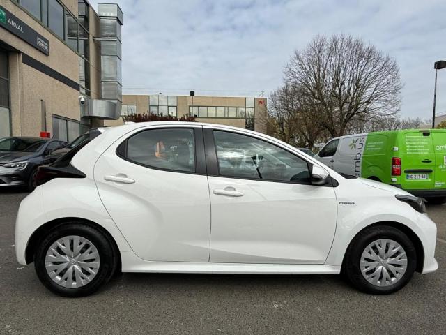 Toyota Yaris image 8