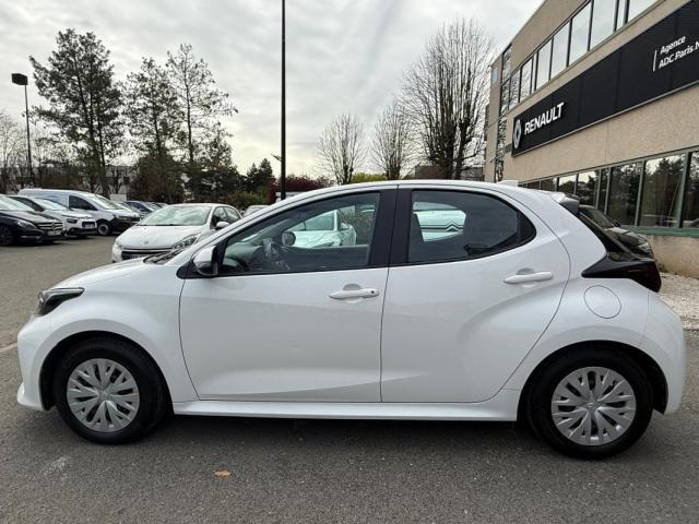 Toyota Yaris image 2