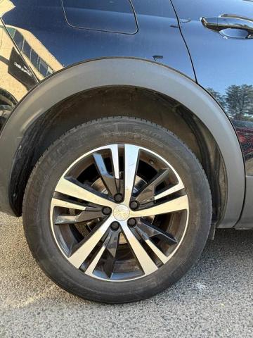 Peugeot 3008 image 3